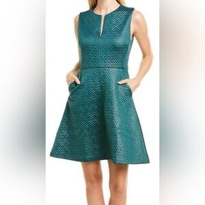 NWT NATORI Quilted Maze Textured Jacquard Sleeveless Dress in Dark Green Size 8